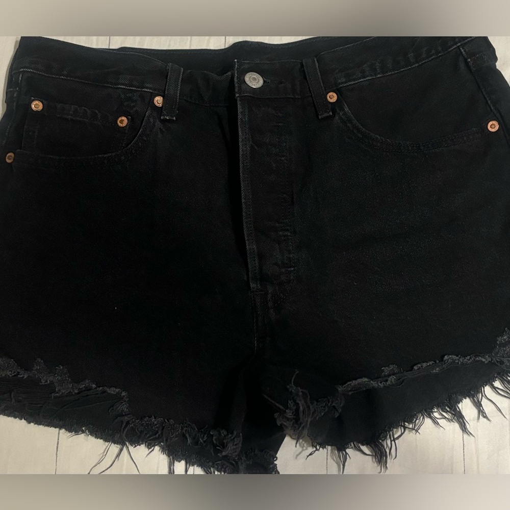 Black denim 501 shorts  button fly